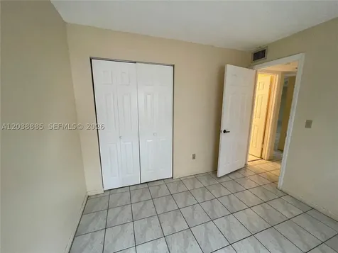 426 NE 210th Cir Terrace Miami FL 33179