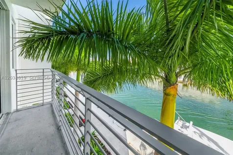 39 N Shore Drive Miami Beach FL 33141
