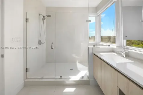 39 N Shore Drive Miami Beach FL 33141