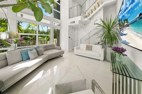 39 N Shore Drive Miami Beach FL 33141