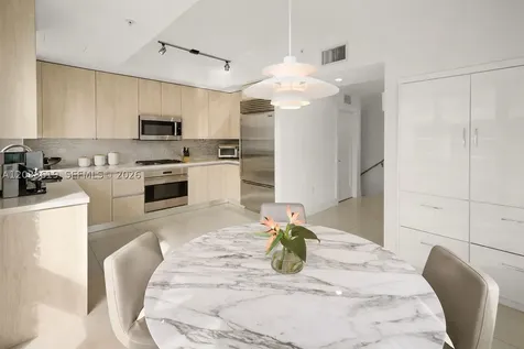 39 N Shore Drive Miami Beach FL 33141