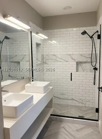 3017 Driftwood Way Naples FL 34109