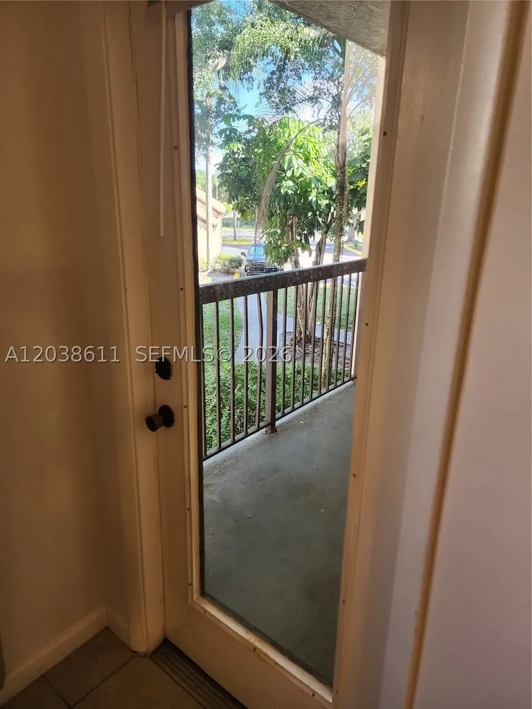 4401 W Mcnab Road Pompano Beach FL 33069