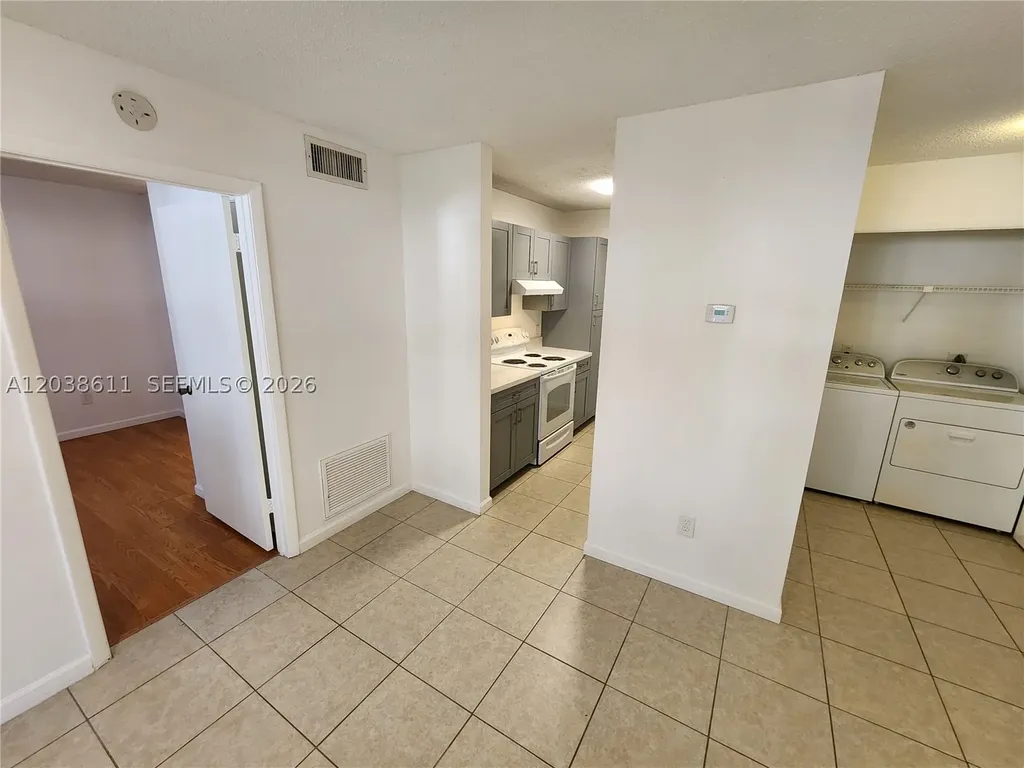 4401 W Mcnab Road Pompano Beach FL 33069