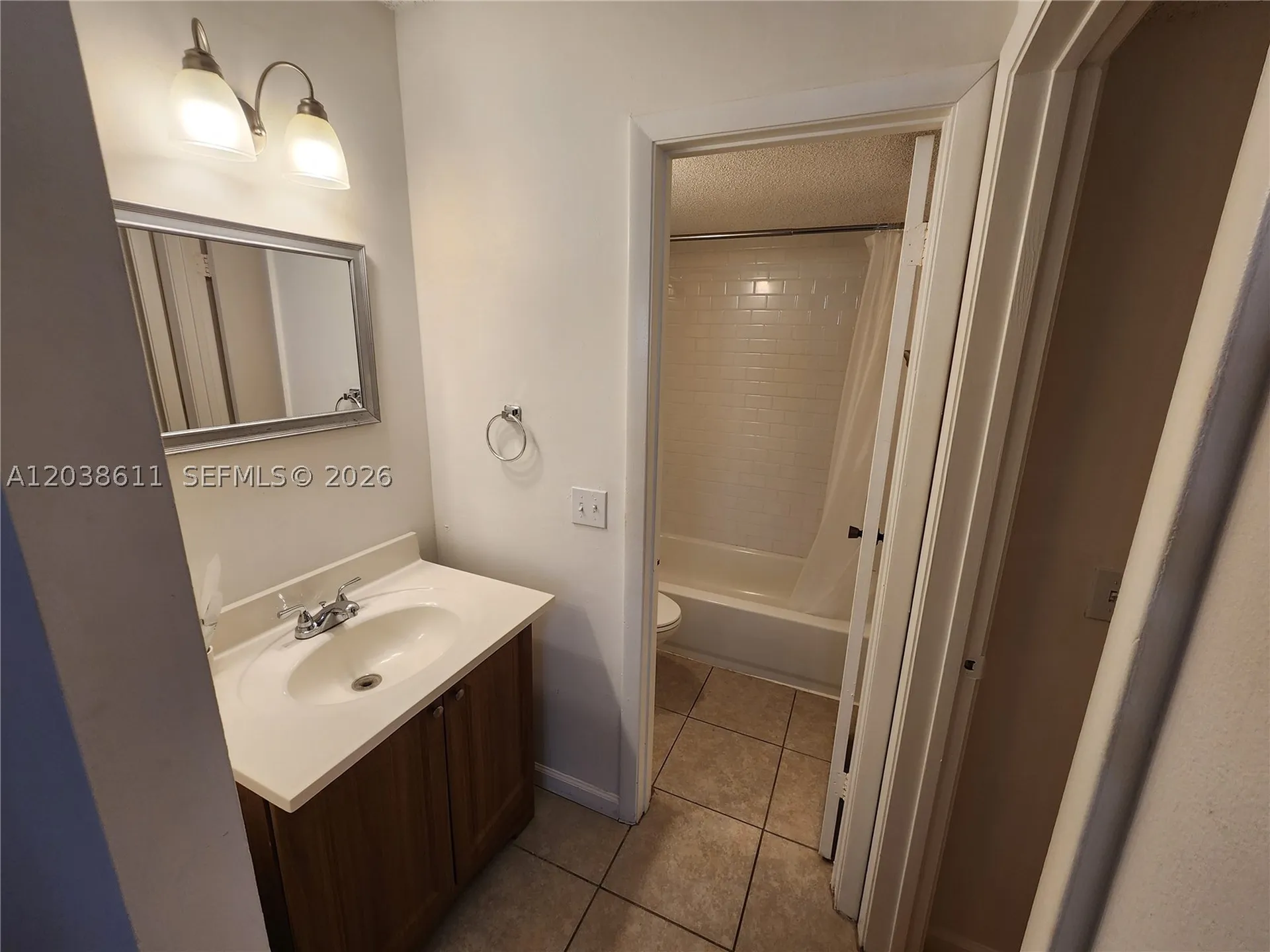 4401 W Mcnab Road Pompano Beach FL 33069