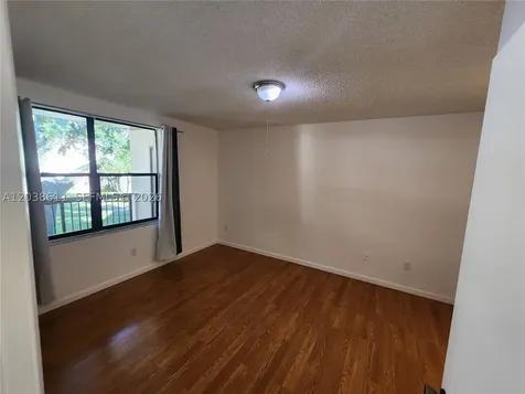 4401 W Mcnab Road Pompano Beach FL 33069