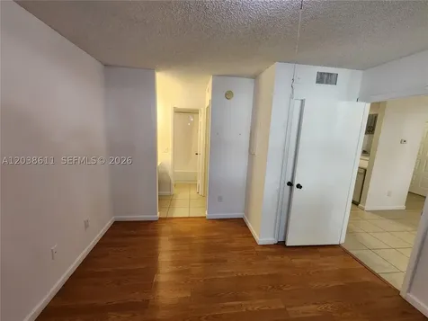 4401 W Mcnab Road Pompano Beach FL 33069