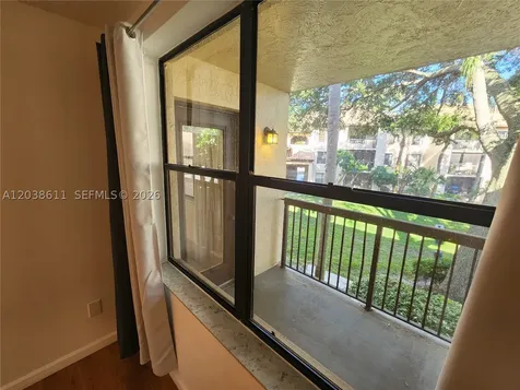 4401 W Mcnab Road Pompano Beach FL 33069