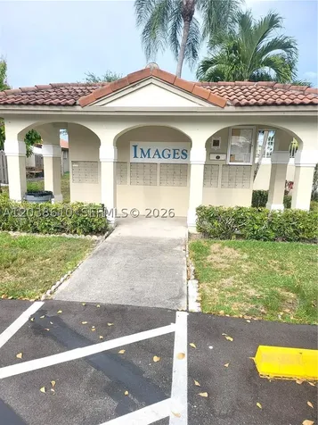10877 NW 8th Street Pembroke Pines FL 33026