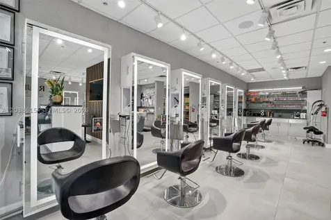 Second Generation Beauty Salon For Lease In Hialeah Hialeah FL 33015