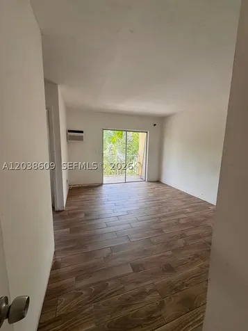 1860 Venice Park Drive North Miami FL 33181