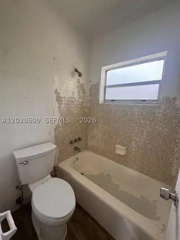 1860 Venice Park Drive North Miami FL 33181