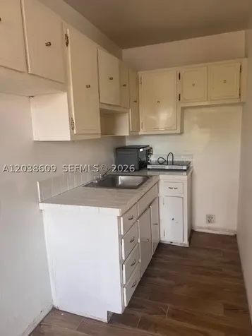 1860 Venice Park Drive North Miami FL 33181