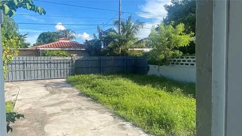 1947 Garfield Street Hollywood FL 33020