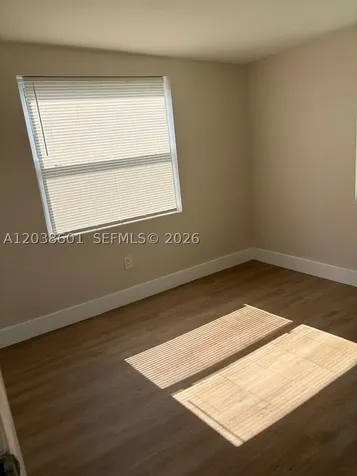 2154 NW 50th Street Miami FL 33142
