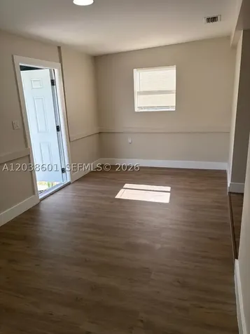 2154 NW 50th Street Miami FL 33142