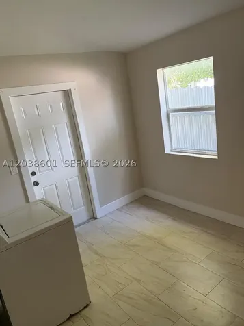 2154 NW 50th Street Miami FL 33142