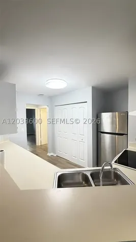3433 NW 44th Street Oakland Park FL 33309