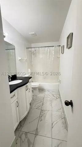 3433 NW 44th Street Oakland Park FL 33309