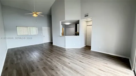 3433 NW 44th Street Oakland Park FL 33309