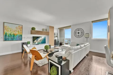 244 Biscayne Boulevard Miami FL 33132