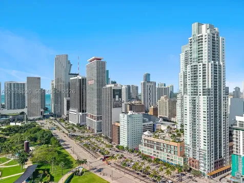 244 Biscayne Boulevard Miami FL 33132