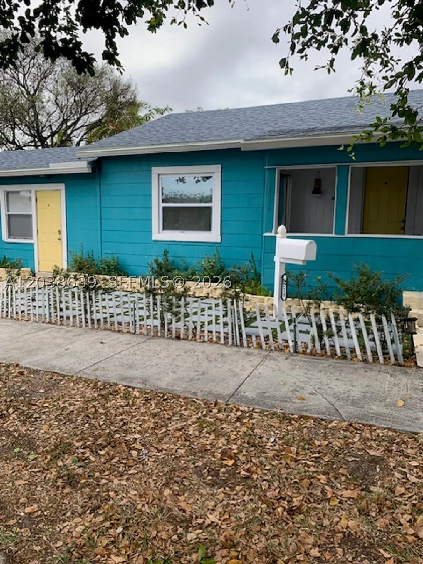 1218 N 24th Avenue Hollywood FL 33020