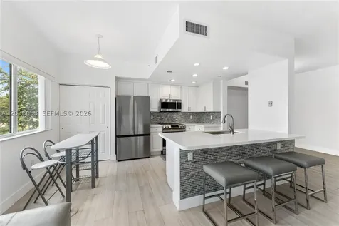 7715 Yardley Drive Tamarac FL 33321