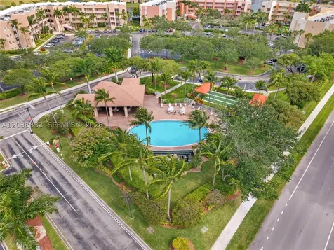 7715 Yardley Drive Tamarac FL 33321