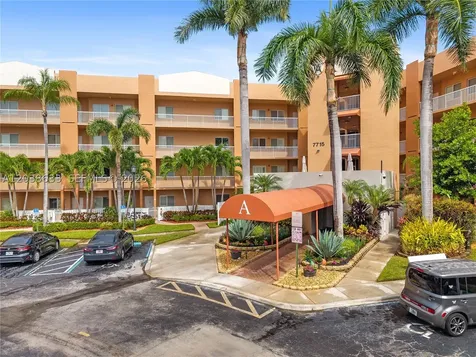 7715 Yardley Drive Tamarac FL 33321