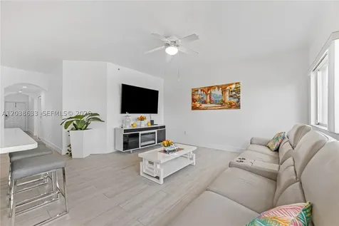 7715 Yardley Drive Tamarac FL 33321
