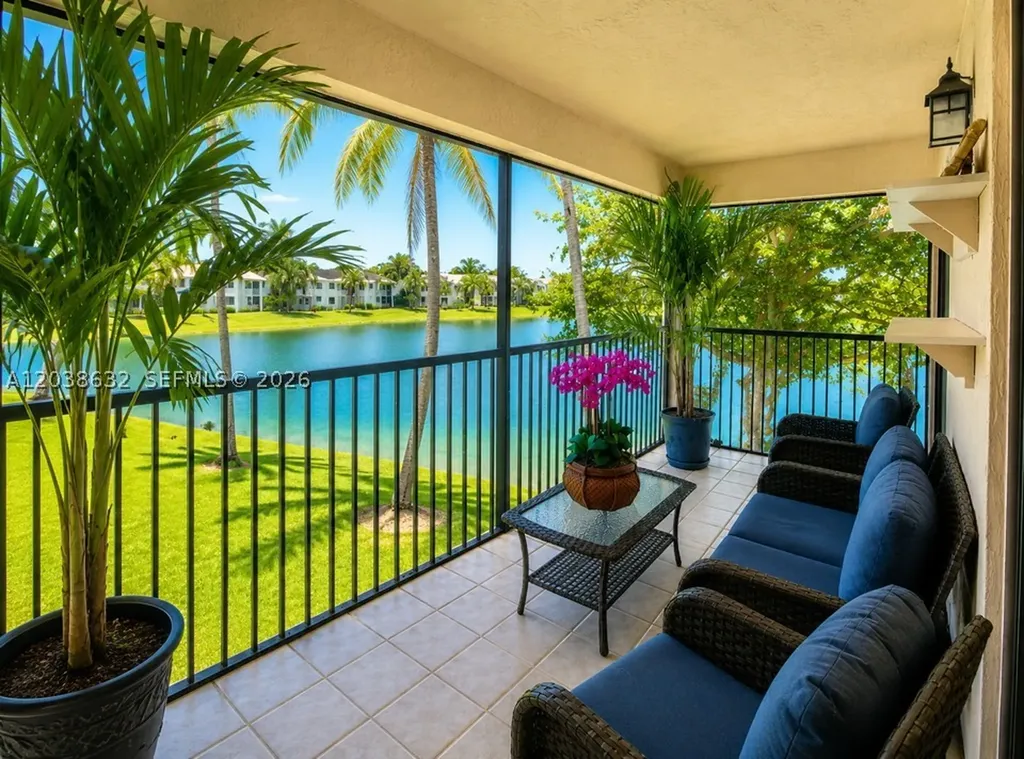 1044 S Independence Drive Homestead FL 33034