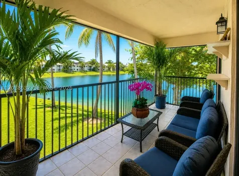1044 S Independence Drive Homestead FL 33034