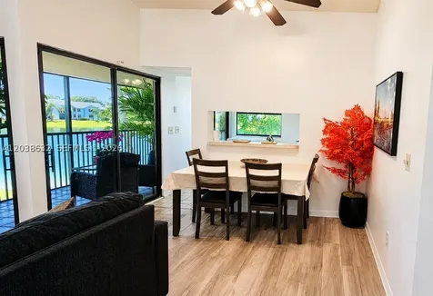 1044 S Independence Drive Homestead FL 33034
