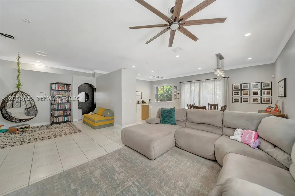 1531 SW 194th Terrace Pembroke Pines FL 33029