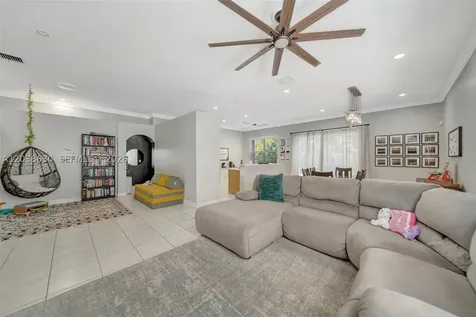 1531 SW 194th Terrace Pembroke Pines FL 33029