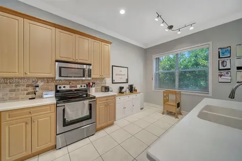 1531 SW 194th Terrace Pembroke Pines FL 33029