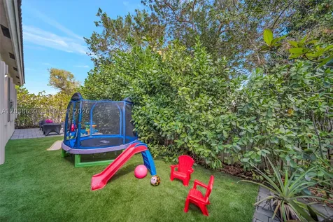 1531 SW 194th Terrace Pembroke Pines FL 33029