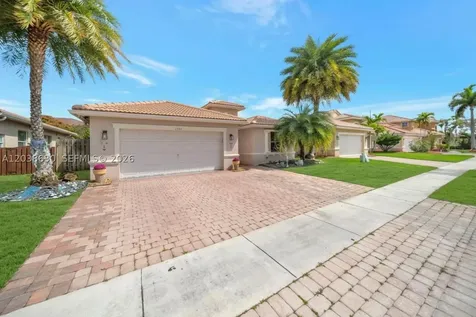 1531 SW 194th Terrace Pembroke Pines FL 33029