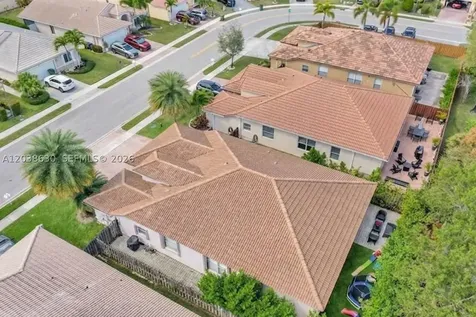 1531 SW 194th Terrace Pembroke Pines FL 33029