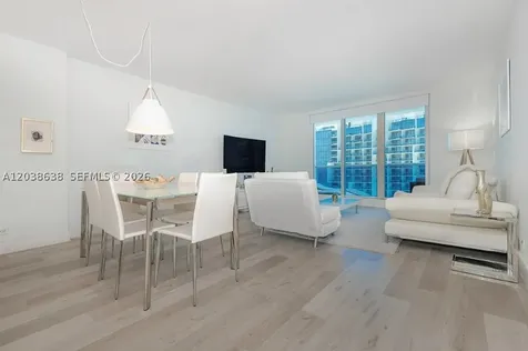 Miami Beach FL 33139