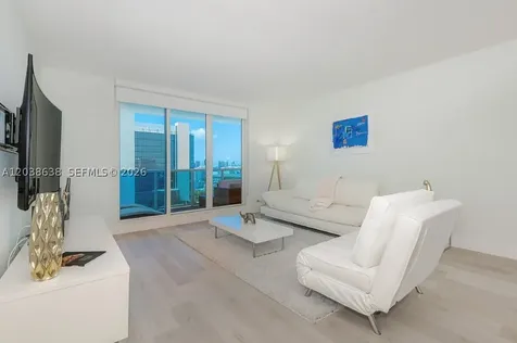 Miami Beach FL 33139