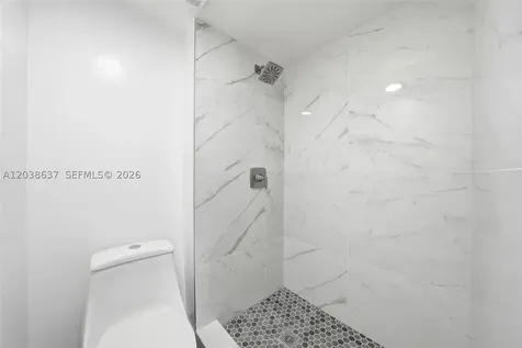 860 SE 6 Avenue Deerfield Beach FL 33441