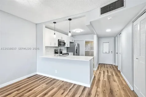 860 SE 6 Avenue Deerfield Beach FL 33441