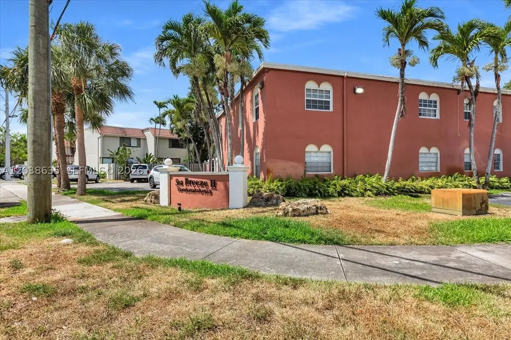 1405 Miami Road Fort Lauderdale FL 33316