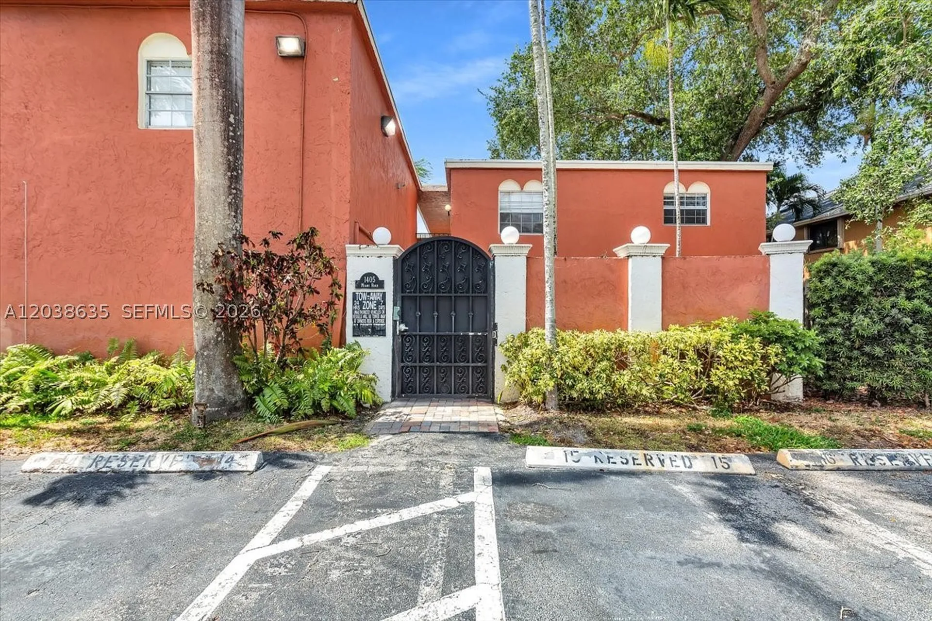 1405 Miami Road Fort Lauderdale FL 33316