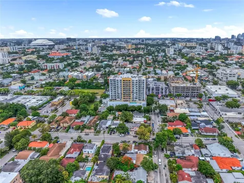 910 SW 9th Street Miami FL 33130