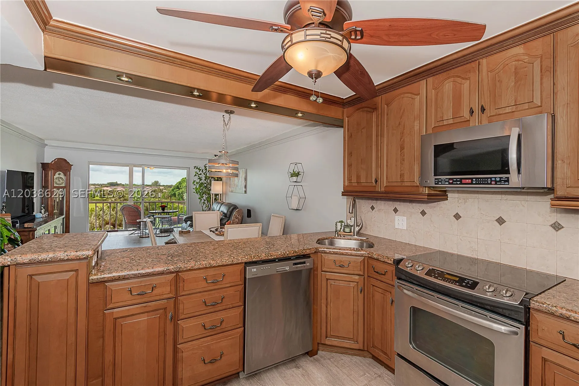4800 Hillcrest Lane Hollywood FL 33021