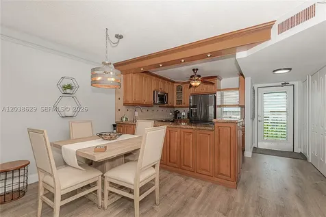 4800 Hillcrest Lane Hollywood FL 33021