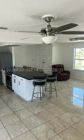 4020 Country Club Cape Coral FL 33904